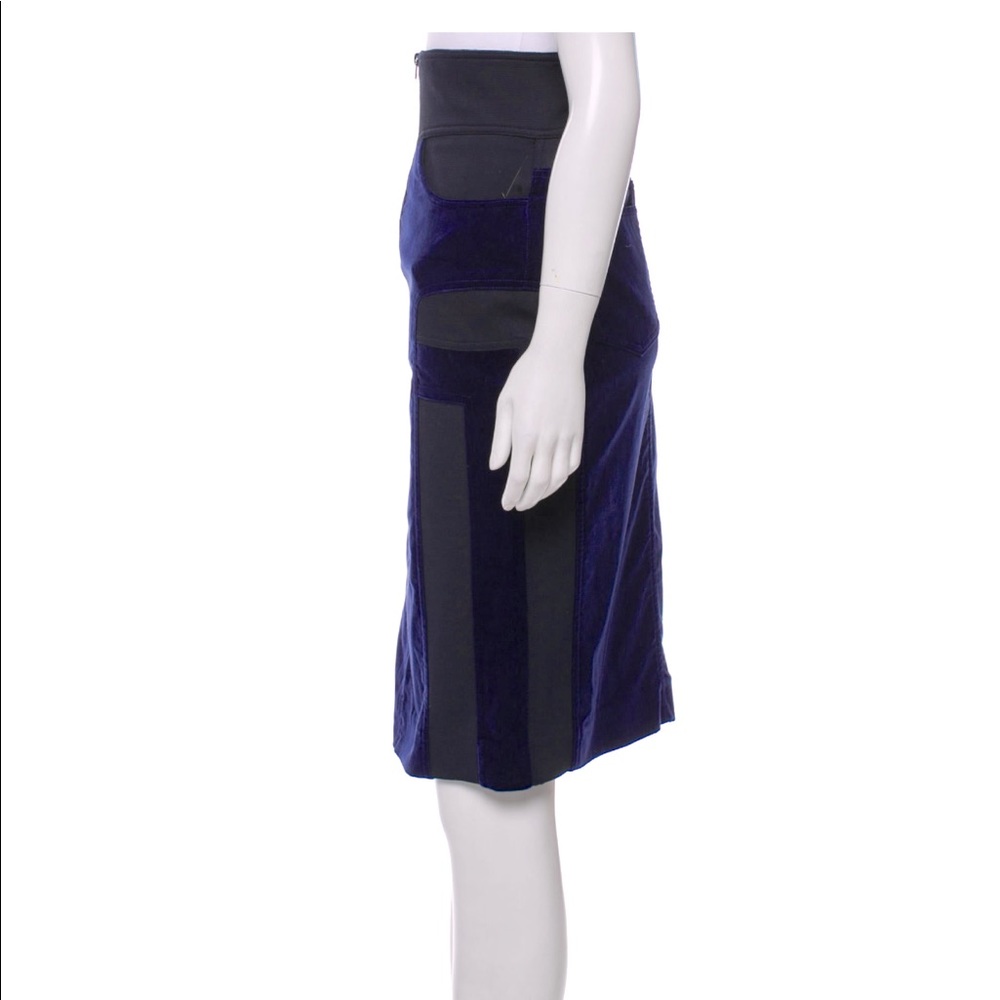 DIANE VON FURSTENBERG
Velvet Pencil Skirt - Picture 2 of 3